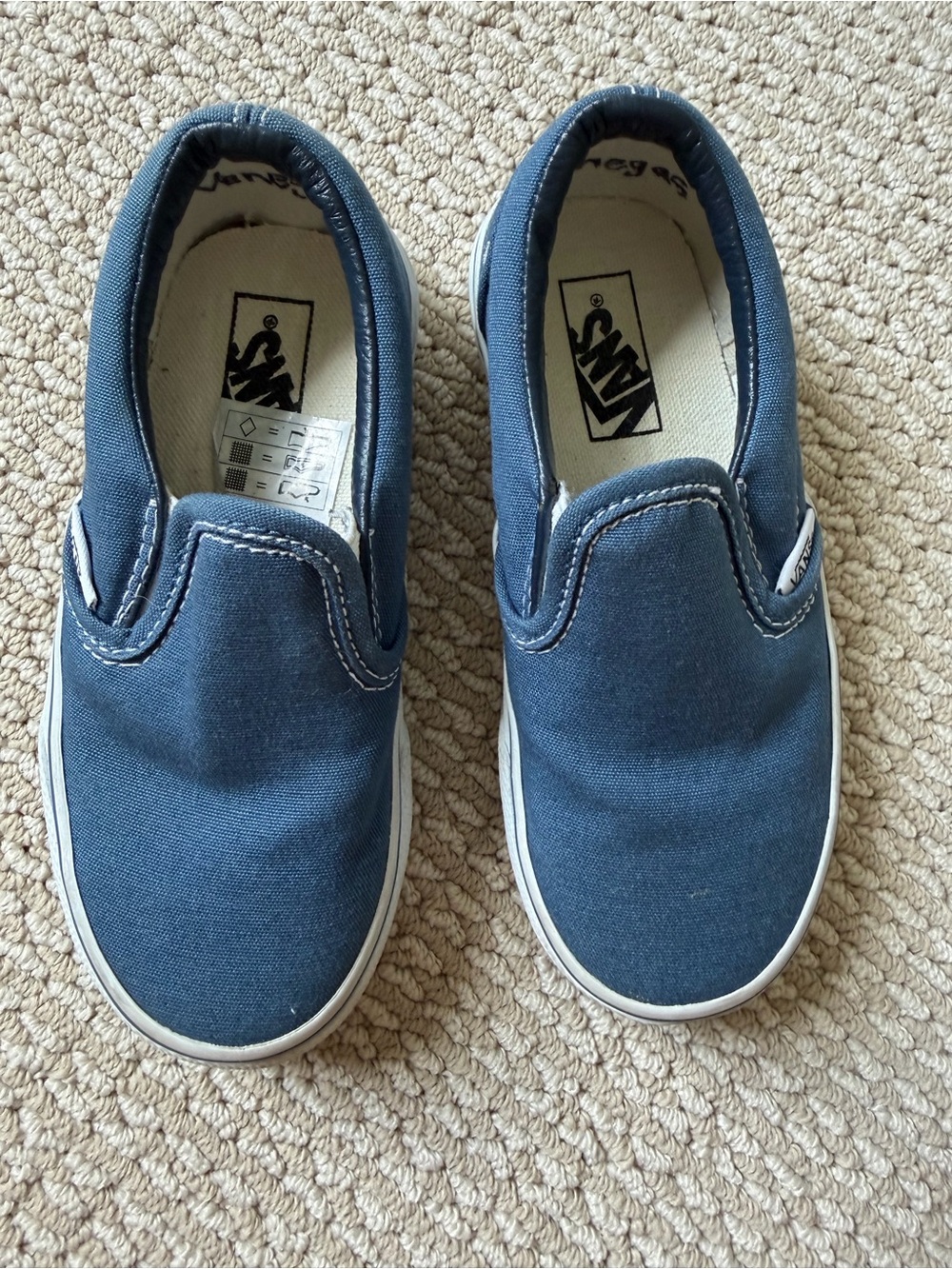 Vans Kids Classic Slip-On Sneakers in Navy Blue
